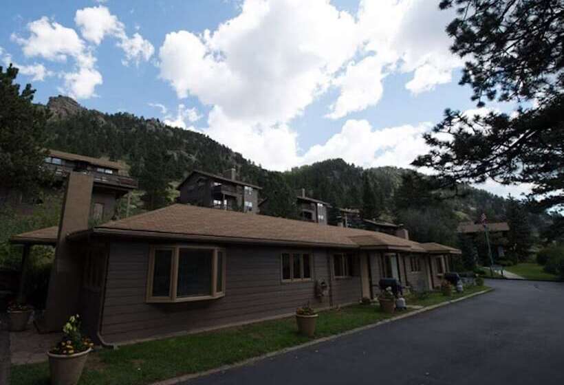 ホテル Wildwood Inn