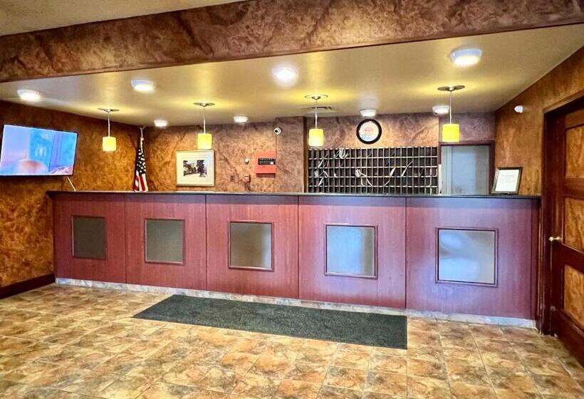 Lenox Hotel And Suites