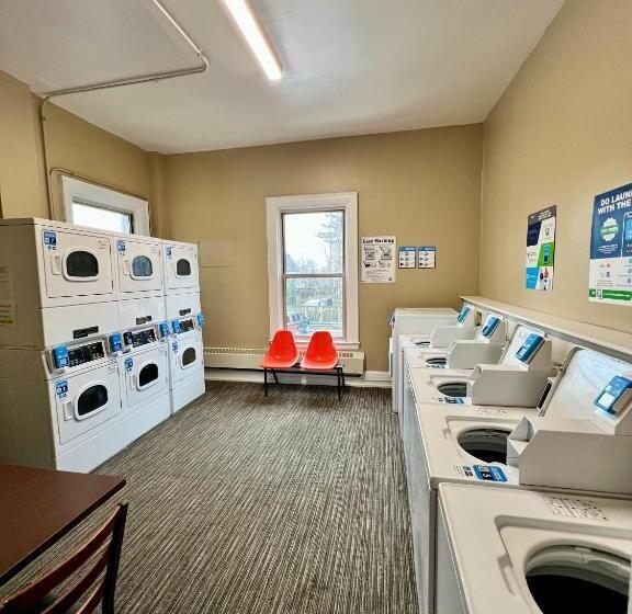 Lenox Hotel And Suites