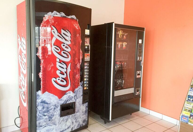 ホテル Red Roof Inn Wildwood, Fl   The Villages