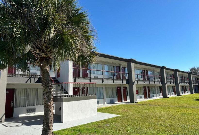 ホテル Red Roof Inn Wildwood, Fl   The Villages