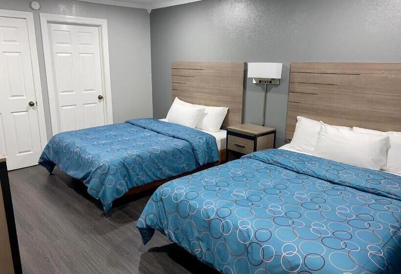 Мотель Budget Host Inn