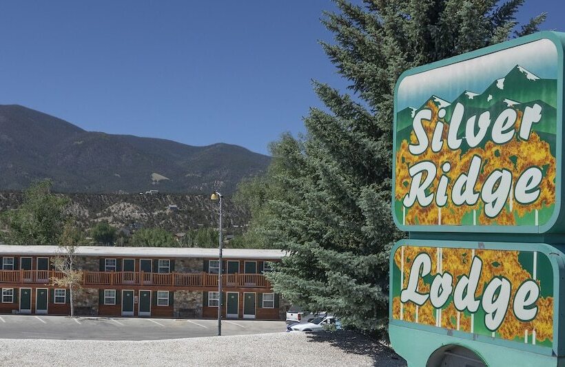 汽车旅馆  Silver Ridge Lodge