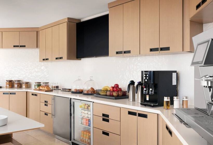 リゾートホテル Delta Hotels By Marriott Virginia Beach Waterfront