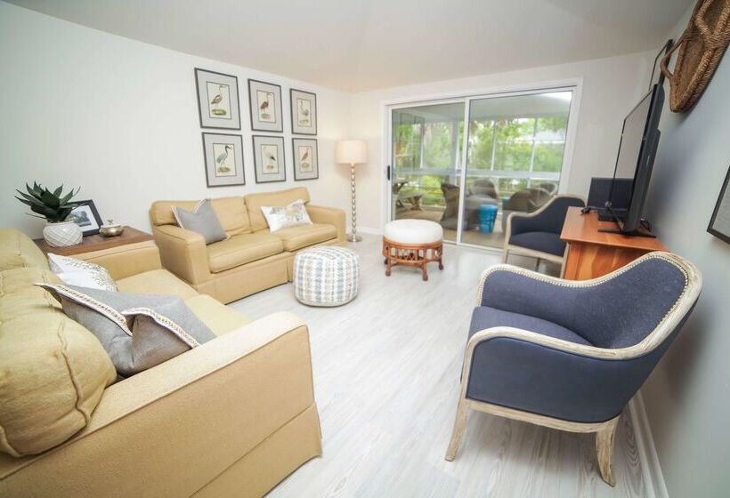 Wild Dunes Resort – Sweetgrass Inn And Boardwalk Inn