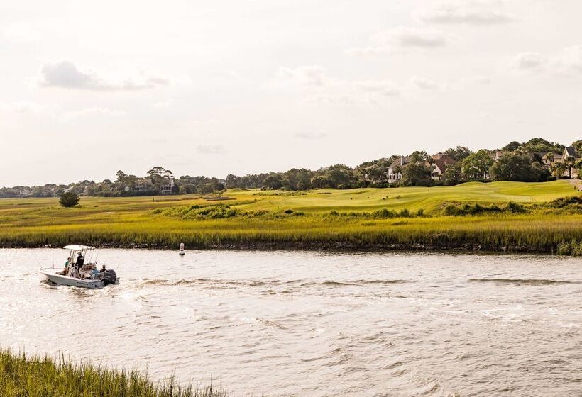 Wild Dunes Resort – Sweetgrass Inn And Boardwalk Inn