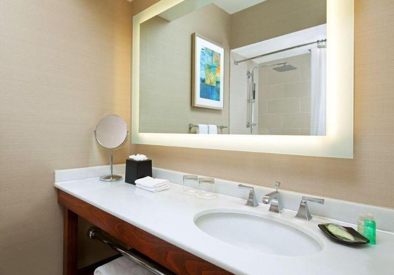 The Westin San Francisco Airport