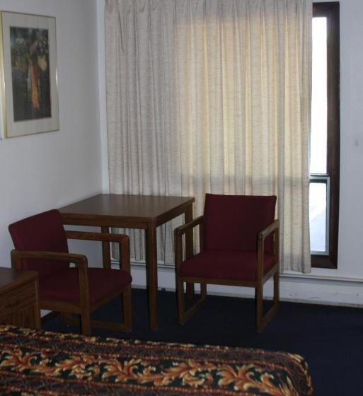 Viking Jr. Motel