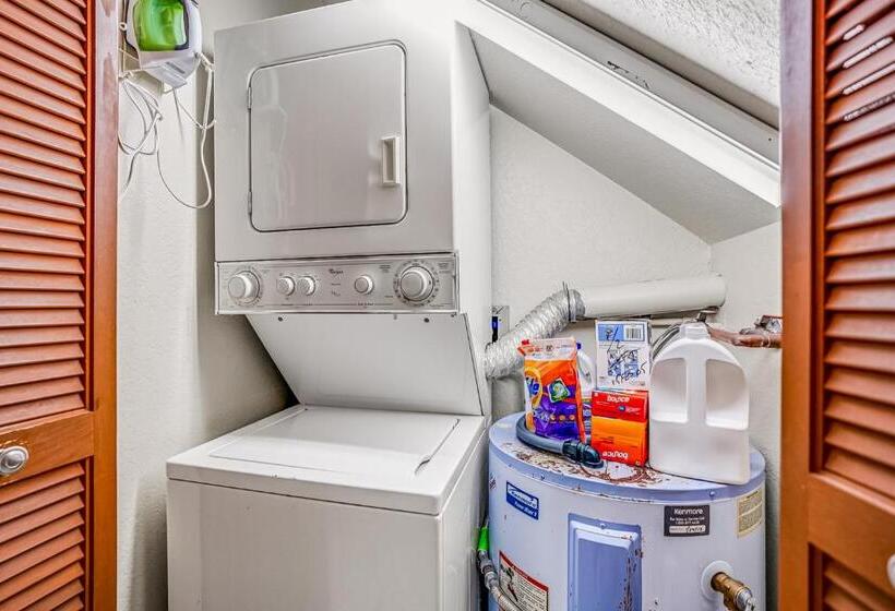 Waikomo Stream Villas 132