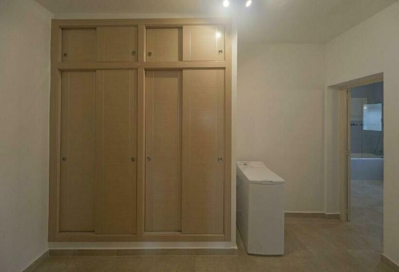 Es Garrovers Formentera Break