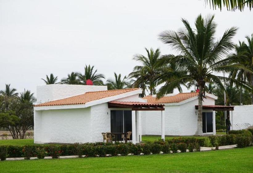 בית מלון כפרי Color Marino Seaside