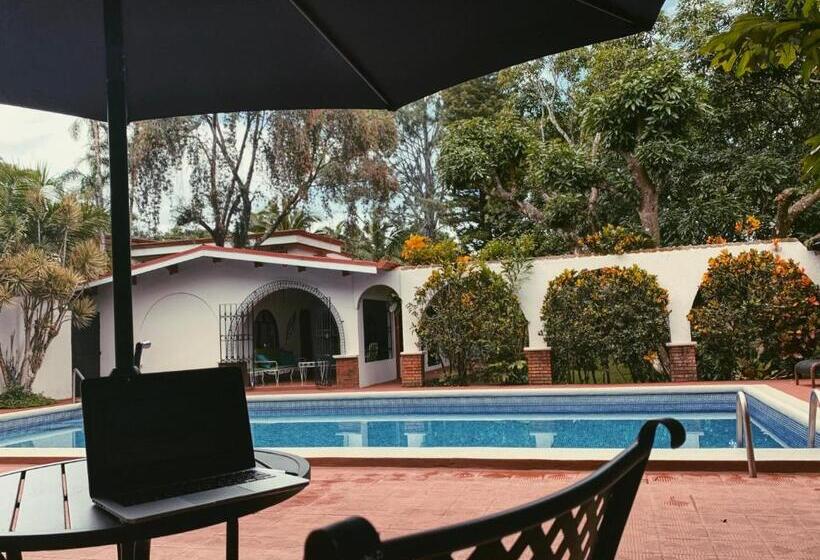 فندق Hacienda Escondida 10min To Airport