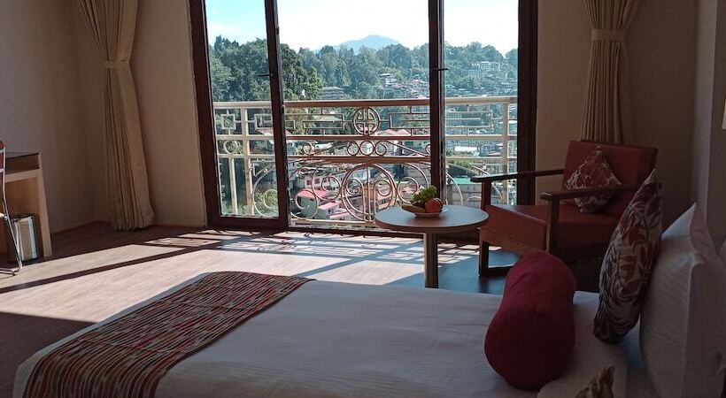 Отель Sinclairs Gangtok
