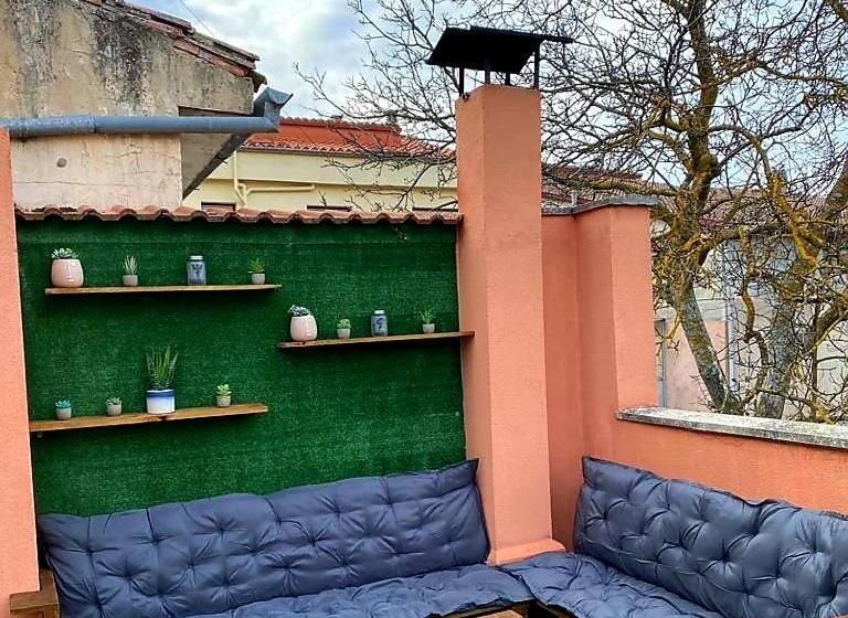 پانسیون Caminante