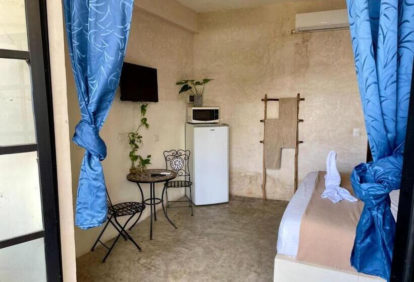 هتل Chi Ibal Hu Cancun