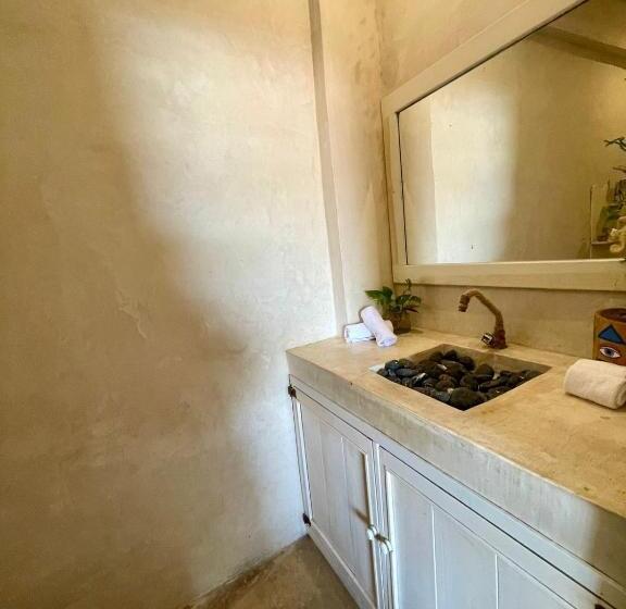 هتل Chi Ibal Hu Cancun