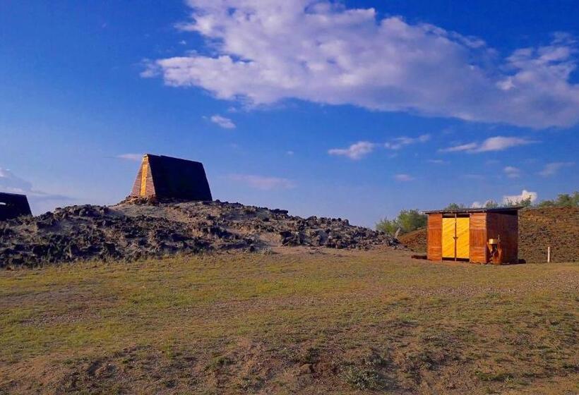 هتل Mana Star Lounge