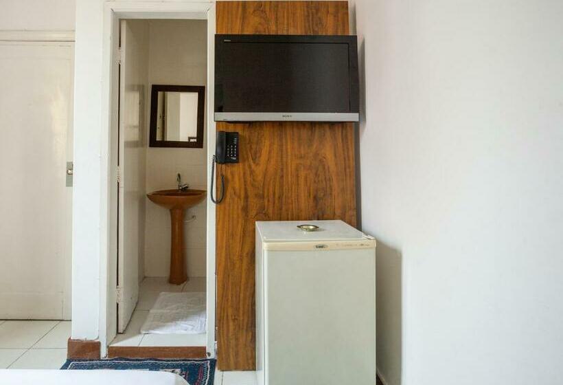 Economy 888   By Up Hotel   Próximo A Praça Da Estação E Rodoviária