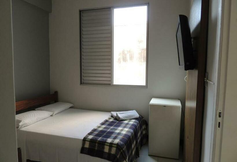 Economy 888   By Up Hotel   Próximo A Praça Da Estação E Rodoviária