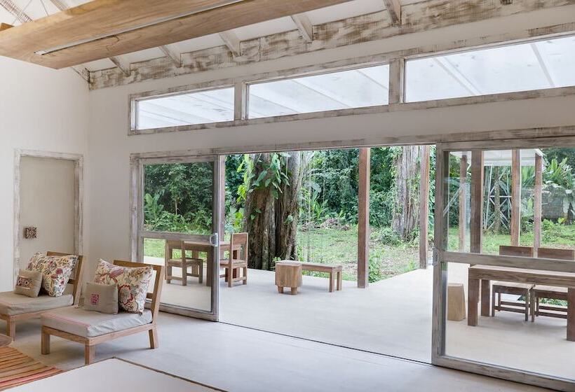 בית מלון כפרי Sonora Jungle & Yoga Retreat