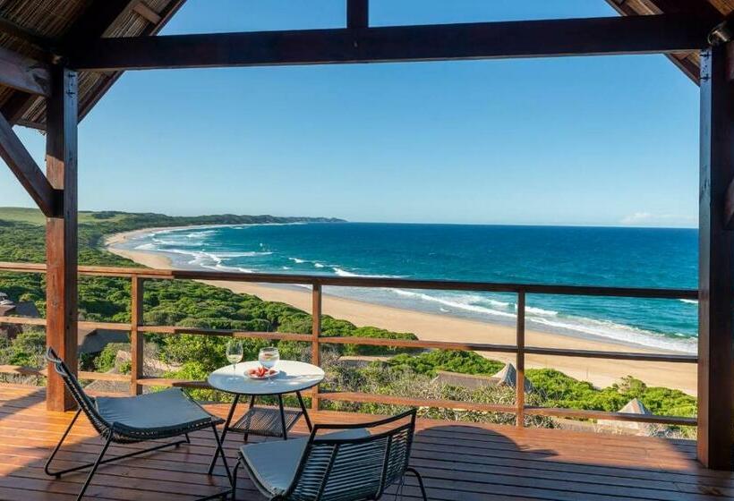 Montebelo Milibangalala Bay Resort