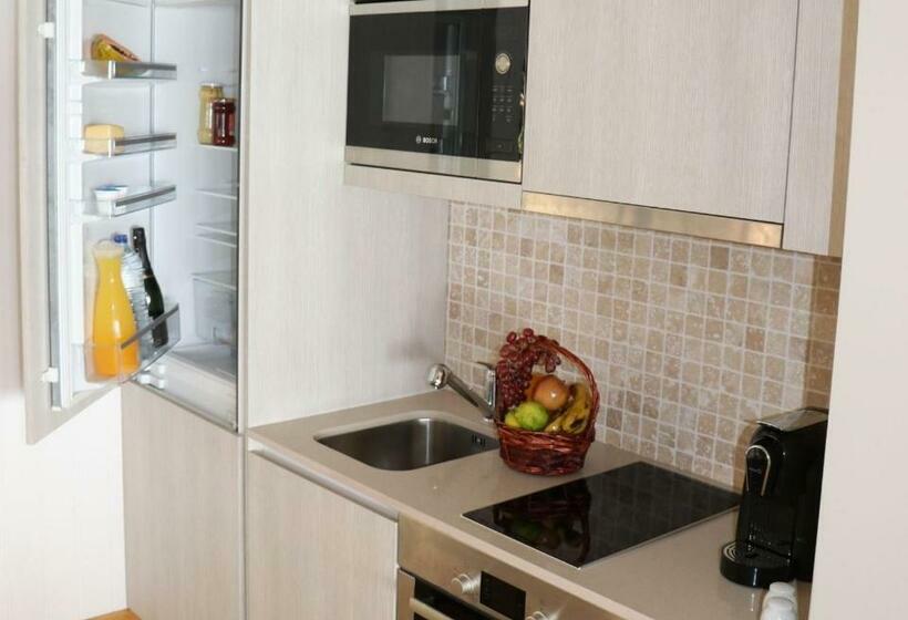 Montebelo Milibangalala Bay Resort