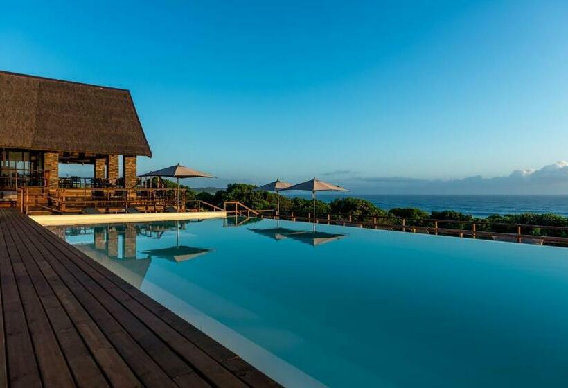 Montebelo Milibangalala Bay Resort