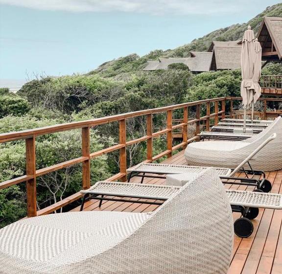 Montebelo Milibangalala Bay Resort