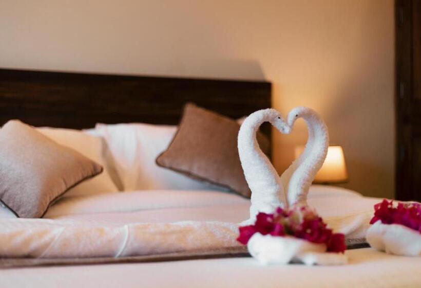 Pleasant Hill Resort