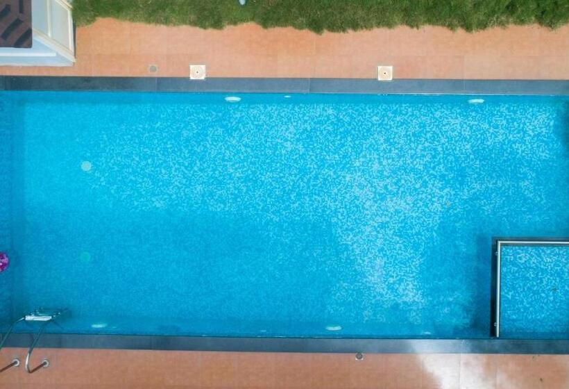 Pleasant Hill Resort