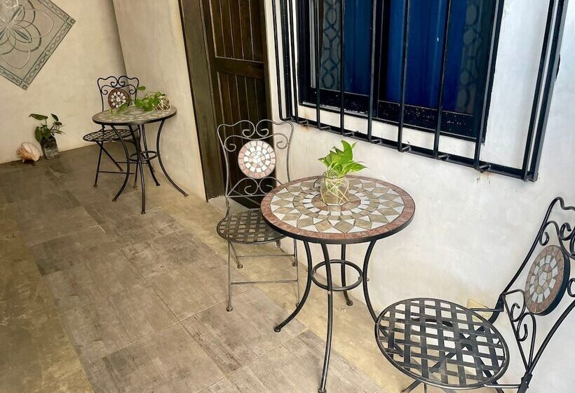 هتل Chi Ibal Hu Cancun