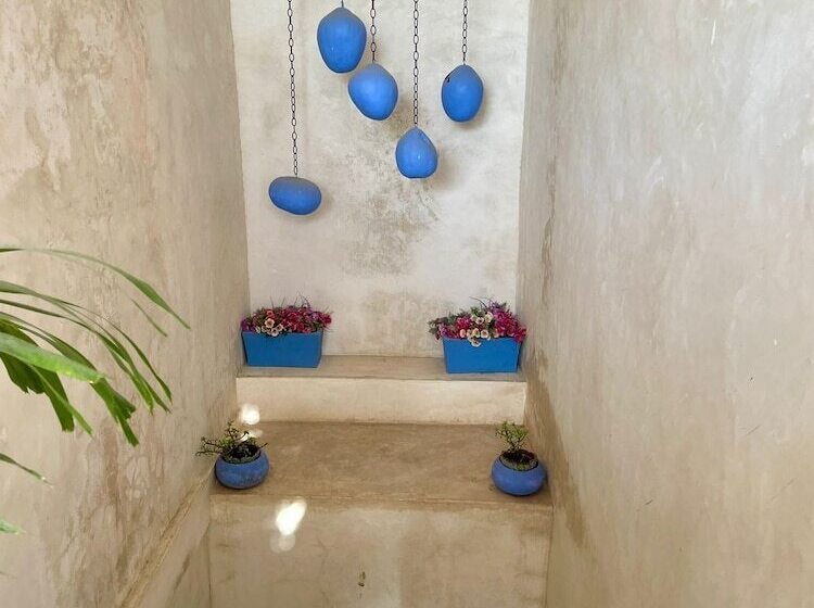 هتل Chi Ibal Hu Cancun