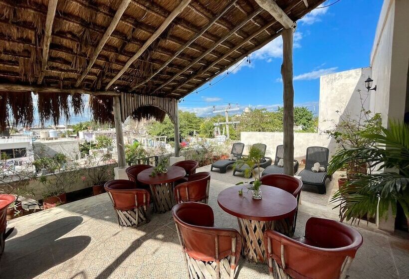 هتل Chi Ibal Hu Cancun