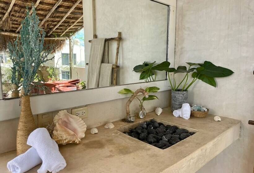 هتل Chi Ibal Hu Cancun