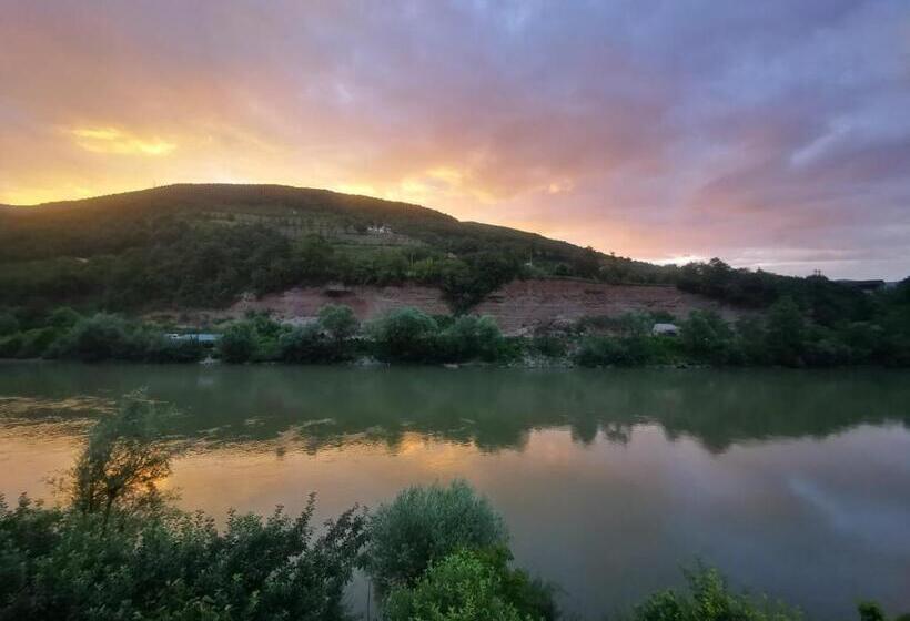 تختخواب و صبحانه Prenoćište Na Drini Foča