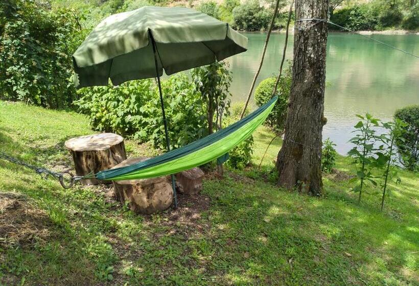 تختخواب و صبحانه Prenoćište Na Drini Foča