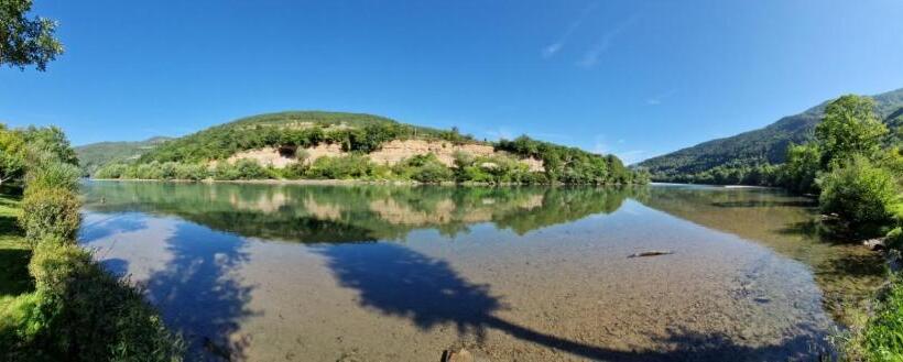 تختخواب و صبحانه Prenoćište Na Drini Foča