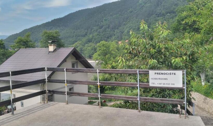 تختخواب و صبحانه Prenoćište Na Drini Foča