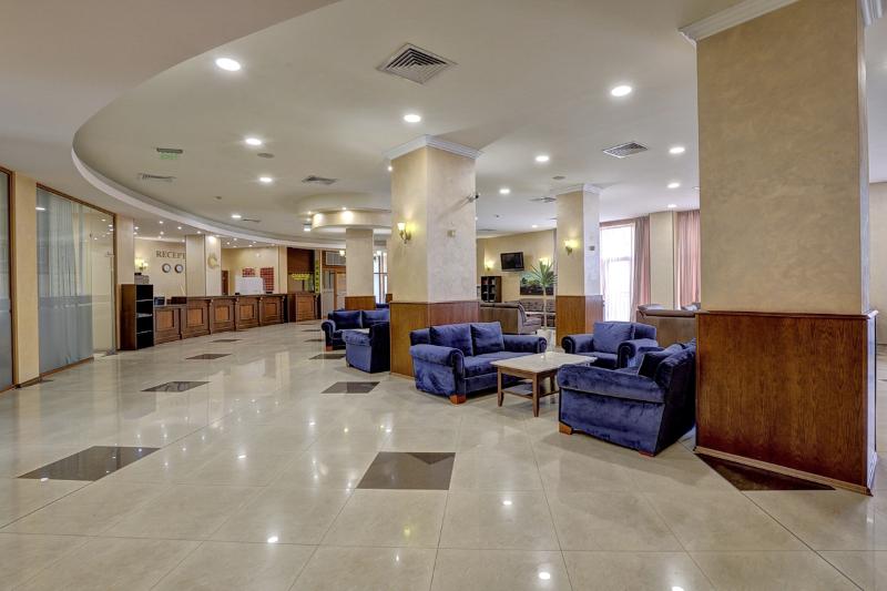 Отель Continental