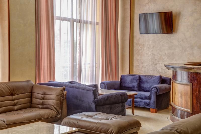 Отель Continental