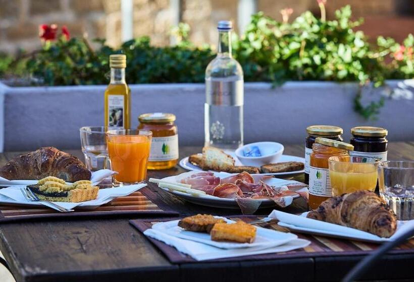 Bed and Breakfast Bolgheri Wine Suite