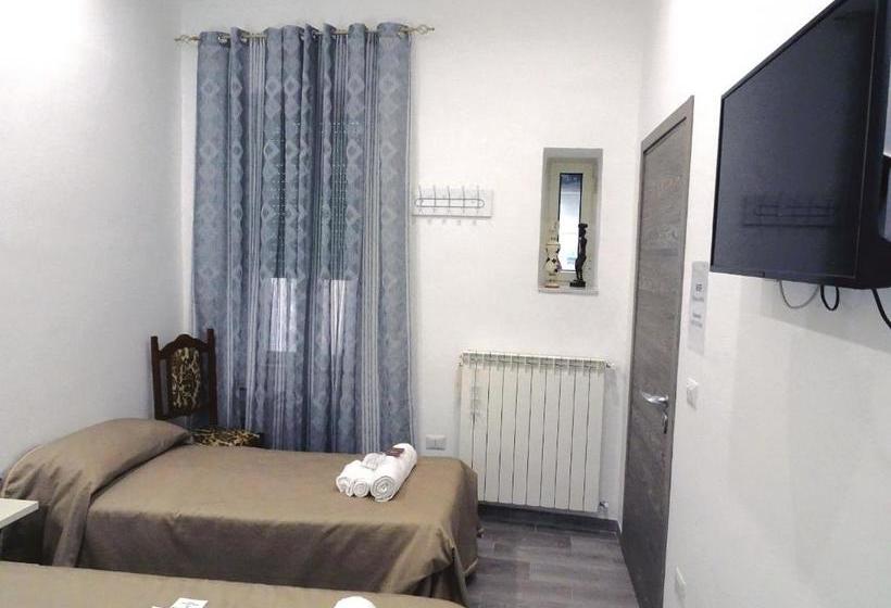 Bed & Breakfast A Capua Adiacente Al Duomo   Il Vicolo