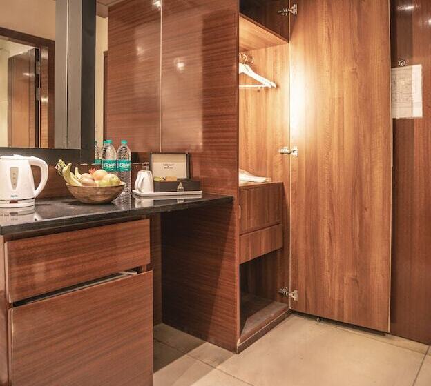 ホテル Amritara Sadka Amritsar