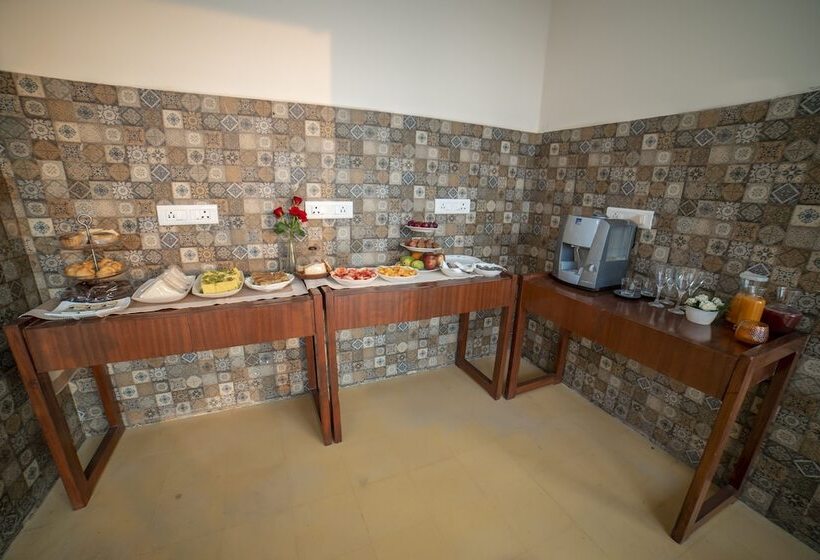 ホテル Amritara Sadka Amritsar