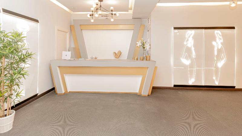 هتل Oh Nice Revellin Ceuta