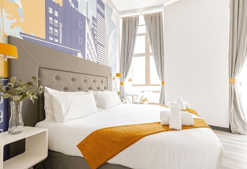 هتل Oh Nice Revellin Ceuta