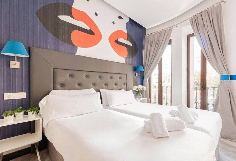 هتل Oh Nice Revellin Ceuta