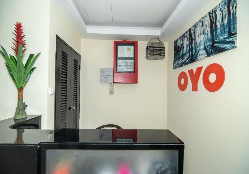 호텔 Oyo 89965 Stay Inn Ii