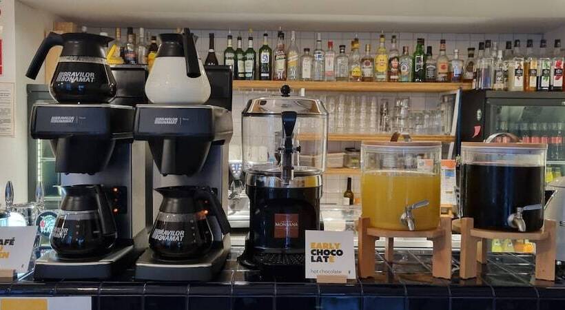 הוסטל The People   Marseille