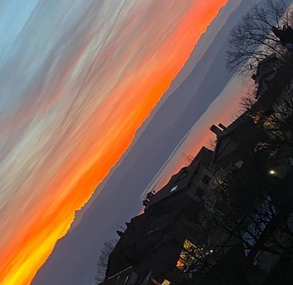 مبيت وإفطار Viverone Lakes